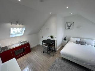 7 Studio, Filton, next to airbus - Bristol - 2