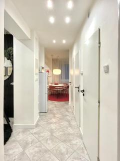 Urban Jungle by Zoom Apartments - Bratislava - 4