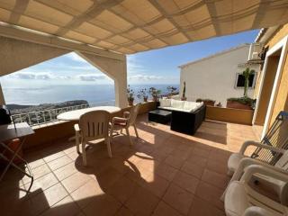 Two Bedroom apartment with breath-taking views - 6