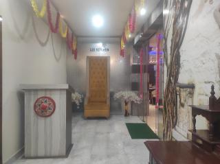 Hotel Lee Palace - 3