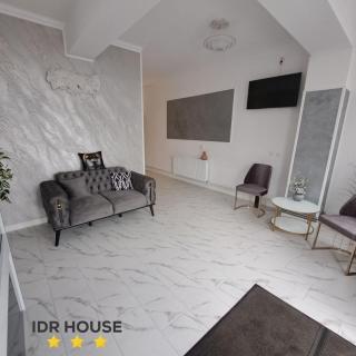 IDR HOUSE - 0