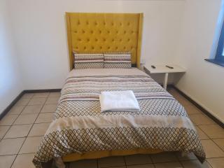 HASATE GUEST HOUSE 13 LOUWVILLE STREET BELLIVILLE Cape Town south Africa - Città del Capo - 6