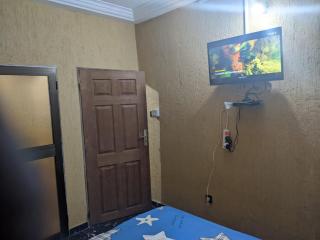 CHAMBRE ET SÉJOUR CLIMATISES WiFi Gratuit A 6 Nuitées de Réservation - 4