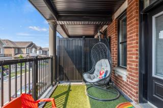 Modern Family Friendly 4BR Home Away From Home - Milton - 6