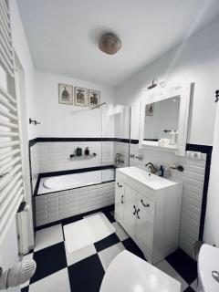 City Center Oasis, Universitate - Bucarest - 4