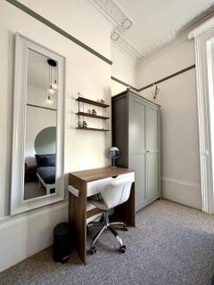 Central / Balcony/ Board Games / Bath tub - Brighton & Hove - 6