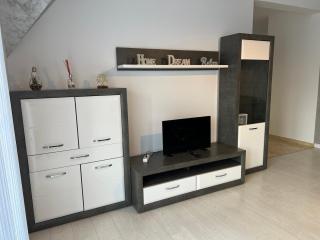 Un apartament deosebit, aerisit, ultracentral. - Rădăuţi - 4