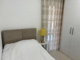 Center, Selvia White Apartment - 9