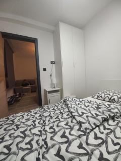 SKYLUX apartments 7 - 9