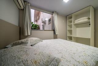 027 - Residencial com Piscina e Jacuzzi em Bombas - 1