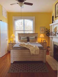 Kathy's Place - Pet Fee Additional Charge - Lexington - 7