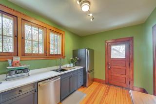 Near Downtown Cincinnati Peaceful Retreat! - Blue Ash - 1