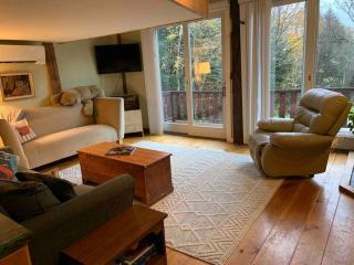 The Guest House at Sky Hollow - 4