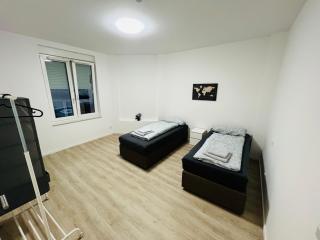 City Apartment - 9 Bedrooms - 22 Beds - WiFi - Kitchen - Paderborn - 7