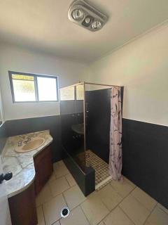 Milk Wharf Cottage - Wallis Lake - Forster - 4
