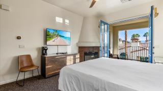 LV000 Freshly Furnished Upstairs LV Studio - La Quinta - 8