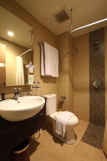 Dafam Hotel Cilacap - Cilacap - 9