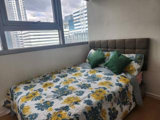 BGC Avant at The Fort Cosy and Vibrant 2BR near Burgos Circle - Manila - 5