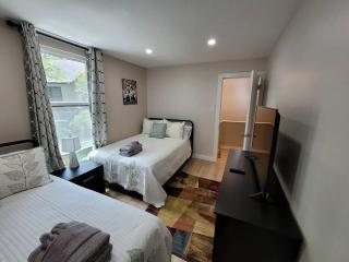 Contemporary bliss-newly renovated cozy villa! - Hilton Head Island - 3