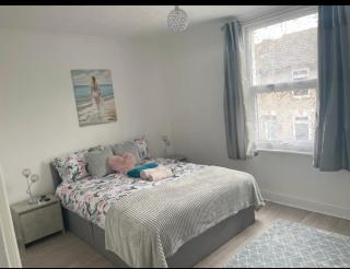 Samarlon Home Saxton - Gillingham - 3