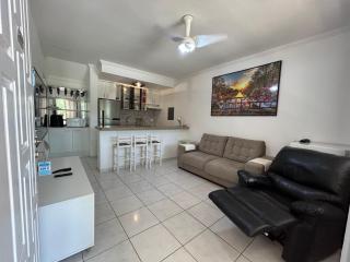 Flat Estudio 220 amarílis 3 Piscinas climatizadas, sky com 170 canais carregar veiculo eletrico, Bertioga, Riviera de São Lourenço Apartamento estúdio, cozinha equipada completa, serviço de hotelaria, limpeza e trocas diária de toalhas, WI-FI 500 MB - Riviera de São Lourenço - 8