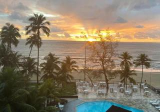 Praia de Piedade flat frente para o mar, completo Edf Golden Beach - Recife - 0