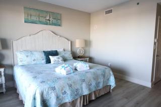Laketown Wharf 1233 luxury condo - Panama City Beach - 4
