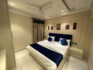 Himalayan Hideaway: 1 BHK Luxury Apartment - Rishikesh - 0