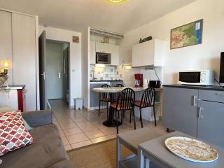 Studio cabine Banyuls-sur-Mer avec balcon, clim, parking et WiFi - FR-1-225C-134 - 8