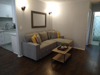 Charming 1Bedroom Vacation Condo - Oceanside - 4
