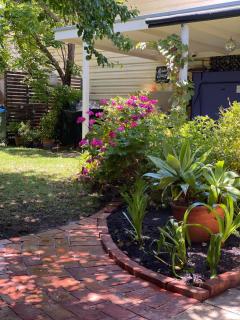 Goolwa Mariner’s Cottage - Free Wifi and Pet Friendly - Centrally located in Historic Region - Goolwa - 2
