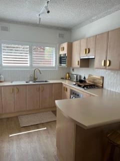 Seaside Villa Steps to Beach, Cafes, Boutiques - Brighton - 6