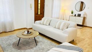 Luxury Modern Home - Summerstrand - 5