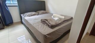 Spacious 4 Bedrooms Desaru Beach - 6