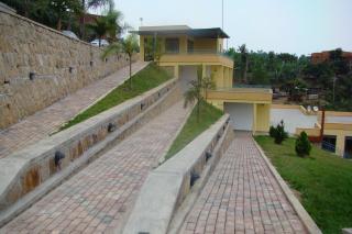 PALEGA BEACH INN - 5