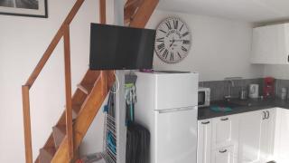 Charmant studio avec mezzanine et terrasse - Saint-Aunès - 4