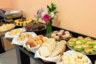 Prisma Plaza Hotel - 1