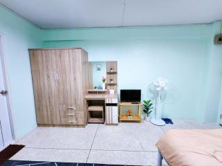 814-STP Homely room Free Wi-Fi and Near BTS line - Bangkok - 2