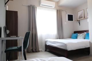 Boutique City Hideaway Cebu Modern 2-Bedroom Condo Near IT Park - 4