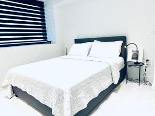 Stylish Central Superior Bedroom in Kolonaki (walking distance to Syntagma) - Atene - 8