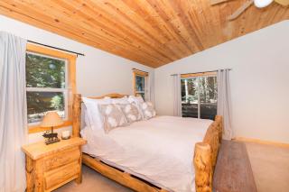 Interlaken on the West Shore by Tahoe Getaways - Pet Friendly 3BR, Close to Skiing & Walk to the Lake! - 2