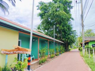 Kohmook​ Money​ House - Ko Mook - 1