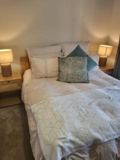 Charming 2 Bedroom Cottage in Noordhoek surrounds - 4