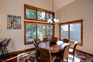 North Shore Bliss - 3 BR plus loft - Private Hot Tub - Carnelian Bay - 5