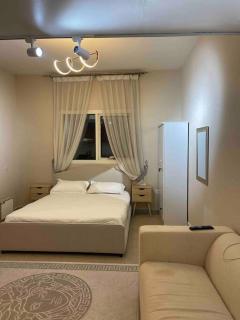 Sea view first line Studio Shj - Sharjah - 5
