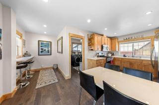 Rustling Grove in Tahoe City - Pet-Friendly, Walking Distance to Downtown and Lake - Private Hot Tub - 3