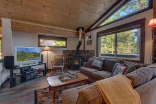 Silver Tip at Tahoe Park w HOA amenities - 3BR Pet Friendly, Hot Tub, Tahoe City - 8