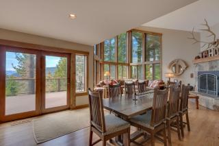 Tahoe Point of View - Amazing Lake Views at this 4BR w Hot Tub, Sauna, Near Skiing - Tahoe City - 2