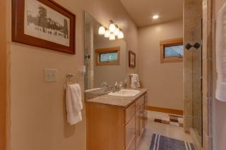 Tahoe Time on North Shore - 4 BR Cabin w Private Hot Tub, Pet Friendly, Walk to Dining - Tahoe Vista - 2