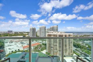 Beautiful Blue & Gold Studio With Ocean View - Miami - 7